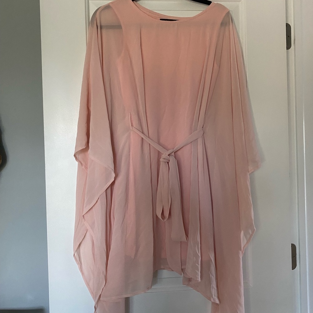 Pink flowy dress - NWOT